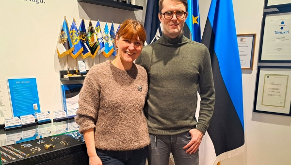 Karina Tõeleid koos poeg Janiga.